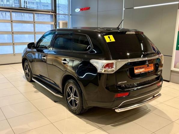 Mitsubishi Outlander III с пробегом 2012 года, цена 1 224 000 рублей, 176448 км, внедорожник, Автокод Объявления
