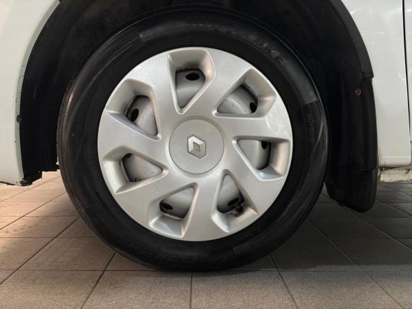 Renault Sandero II с пробегом 2015 года, цена 699 000 рублей, 161000 км, хэтчбек, Автокод Объявления