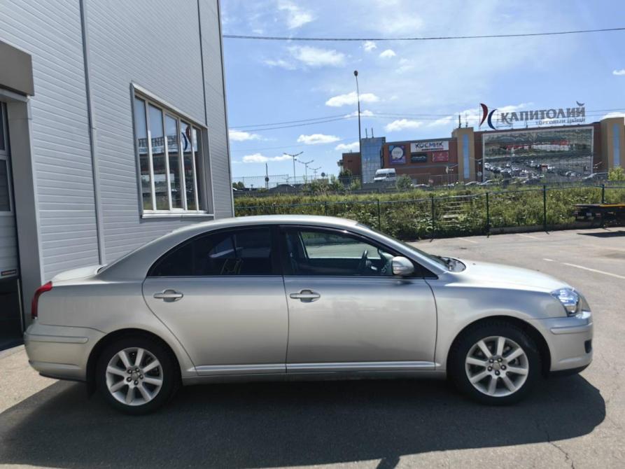 Toyota Avensis II Москва  - изображение 4