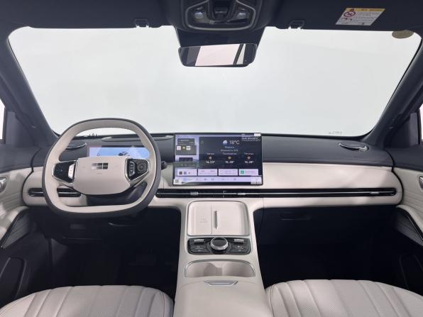 Geely Galaxy Starship 7 с пробегом 2025 года, цена 3 670 000 рублей, 3 км, внедорожник, Автокод Объявления