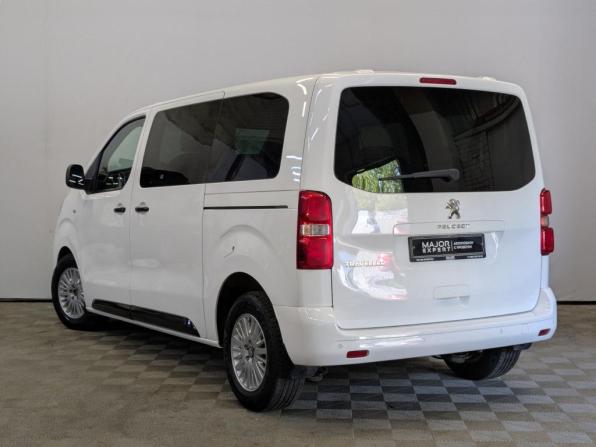 Peugeot Traveller I с пробегом 2019 года, цена 2 950 000 рублей, 72906 км, минивэн, Автокод Объявления
