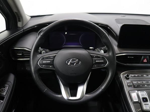 Hyundai Santa Fe IV Рестайлинг с пробегом 2023 года, цена 4 259 000 рублей, 49237 км, внедорожник, Автокод Объявления