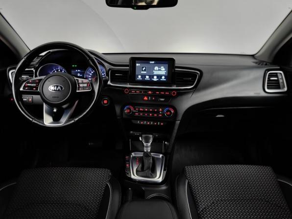 Kia Ceed III с пробегом 2019 года, цена 1 699 000 рублей, 134900 км, хэтчбек, Автокод Объявления