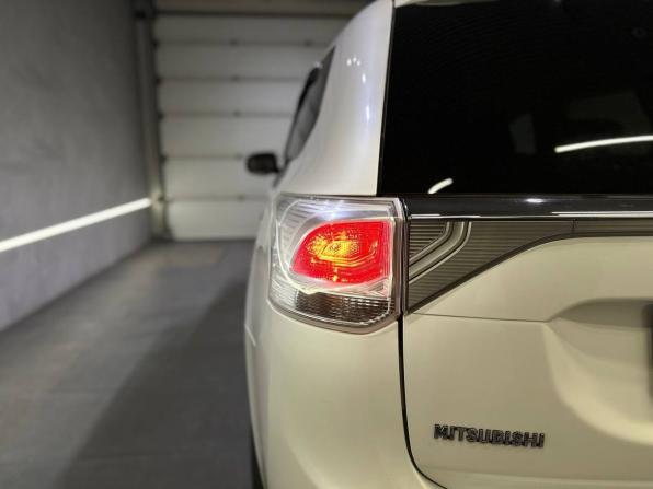 Mitsubishi Outlander III с пробегом 2012 года, цена 1 449 000 рублей, 281888 км, внедорожник, Автокод Объявления