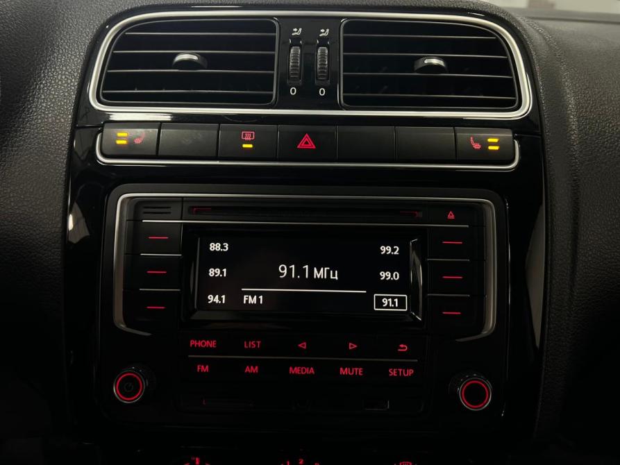 Volkswagen Polo V Рестайлинг Казань  - изображение 17