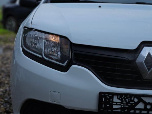 Renault Logan II с пробегом 2017 года, цена 638 889 рублей, 137500 км, седан, Автокод Объявления