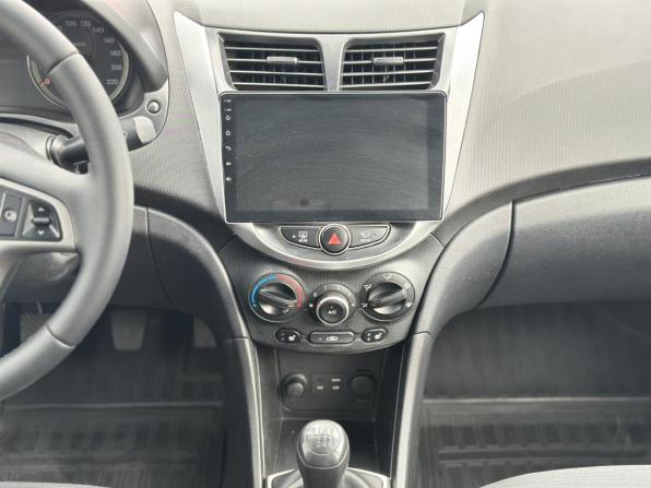 Hyundai Solaris I Рестайлинг с пробегом 2016 года, цена 1 090 000 рублей, 154735 км, седан, Автокод Объявления
