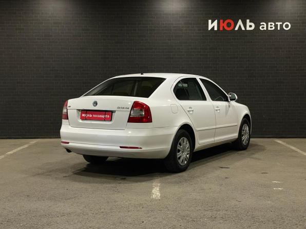 Skoda Octavia II (A5) Рестайлинг с пробегом 2012 года, цена 899 000 рублей, 168826 км, лифтбек, Автокод Объявления