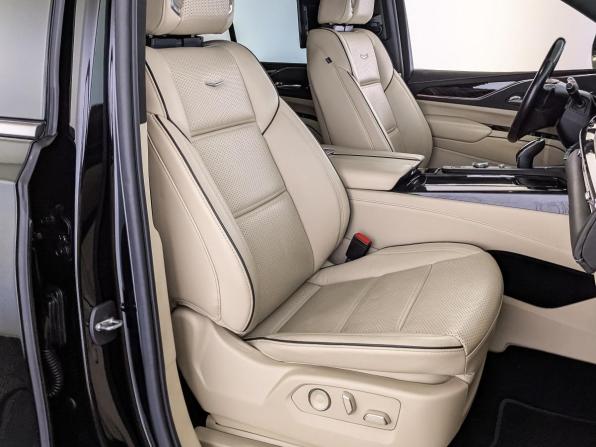 Cadillac Escalade V с пробегом 2021 года, цена 8 250 000 рублей, 85943 км, внедорожник, Автокод Объявления