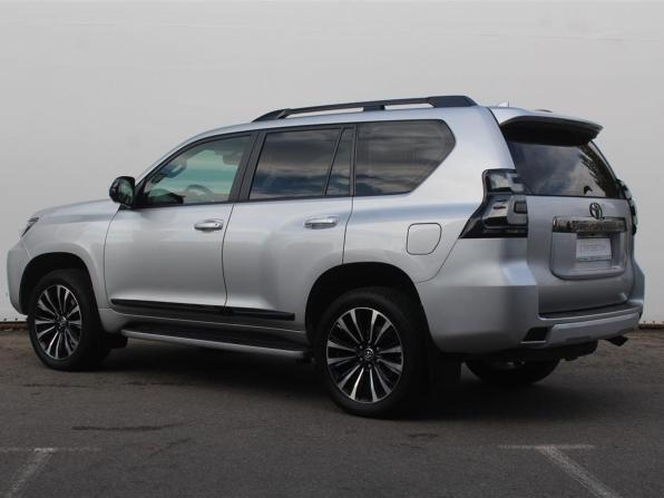 Toyota Land Cruiser Prado 150 Series Рестайлинг 3 с пробегом 2020 года, цена 5 750 000 рублей, 130659 км, внедорожник, Автокод Объявления