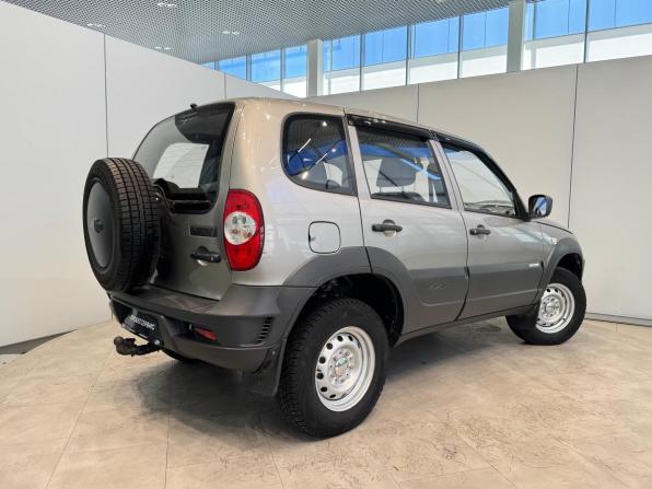 Chevrolet Niva I Рестайлинг с пробегом 2014 года, цена 730 000 рублей, 74907 км, внедорожник, Автокод Объявления