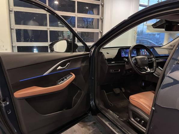 Omoda C5 I с пробегом 2023 года, цена 2 400 000 рублей, 28125 км, внедорожник, Автокод Объявления