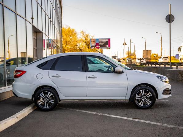 Lada (ВАЗ) Granta I Рестайлинг с пробегом 2023 года, цена 818 000 рублей, 41251 км, лифтбек, Автокод Объявления