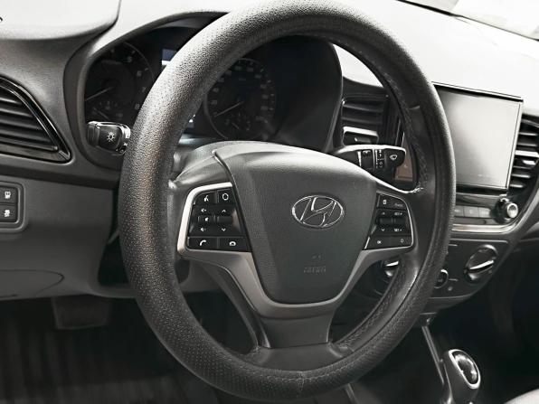 Hyundai Solaris II Рестайлинг с пробегом 2021 года, цена 1 450 000 рублей, 96222 км, седан, Автокод Объявления