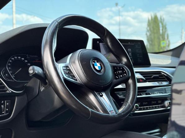 BMW 5 серии VII (G30/G31/G38) Рестайлинг с пробегом 2020 года, цена 3 820 000 рублей, 191000 км, седан, Автокод Объявления