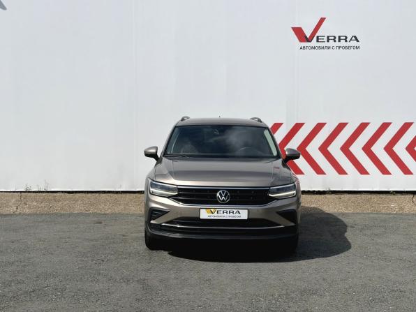 Volkswagen Tiguan II Рестайлинг с пробегом 2021 года, цена 2 890 000 рублей, 62309 км, внедорожник, Автокод Объявления