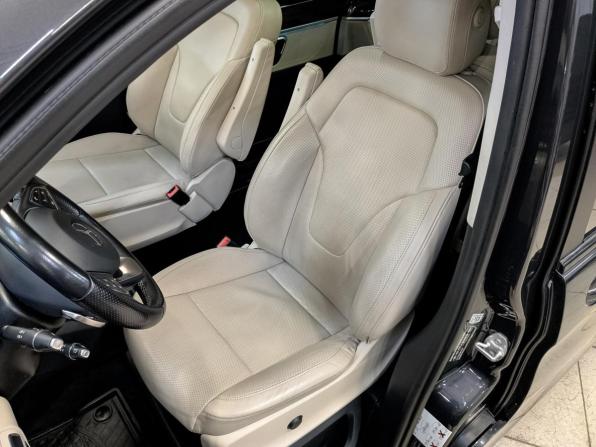 Mercedes-Benz V-Класс III (W447) Рестайлинг с пробегом 2021 года, цена 6 150 000 рублей, 94191 км, минивэн, Автокод Объявления