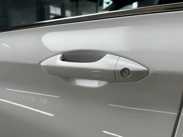Geely Coolray I Рестайлинг с пробегом 2023 года, цена 2 100 000 рублей, 28238 км, внедорожник, Автокод Объявления