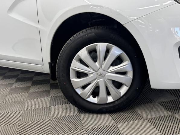 Lada (ВАЗ) Vesta I Рестайлинг (NG) с пробегом 2024 года, цена 1 299 000 рублей, 25912 км, седан, Автокод Объявления