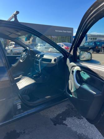 Renault Logan I Рестайлинг с пробегом 2010 года, цена 300 000 рублей, 210000 км, седан, Автокод Объявления
