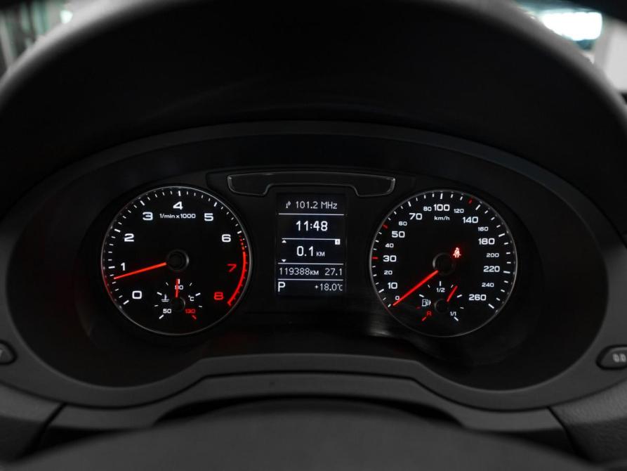 Audi Q3 I (8U) Рестайлинг Москва  - изображение 11