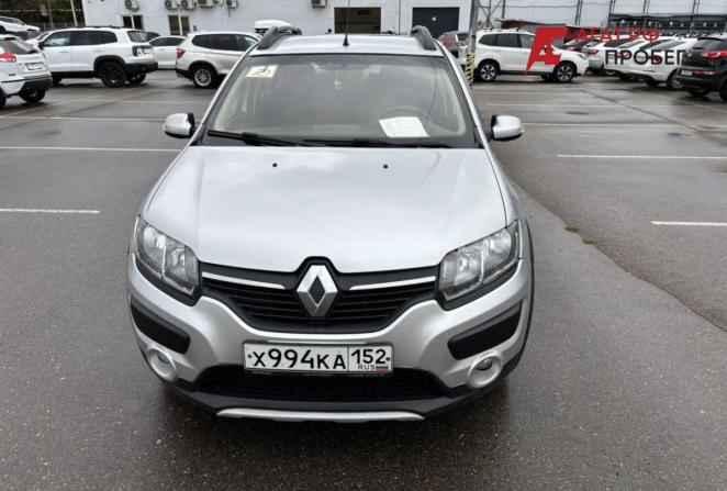 Renault Sandero II с пробегом 2017 года, цена 575 000 рублей, 141236 км, хэтчбек, Автокод Объявления