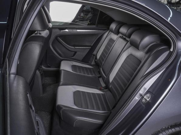 Volkswagen Jetta VI Рестайлинг с пробегом 2016 года, цена 1 899 000 рублей, 85226 км, седан, Автокод Объявления