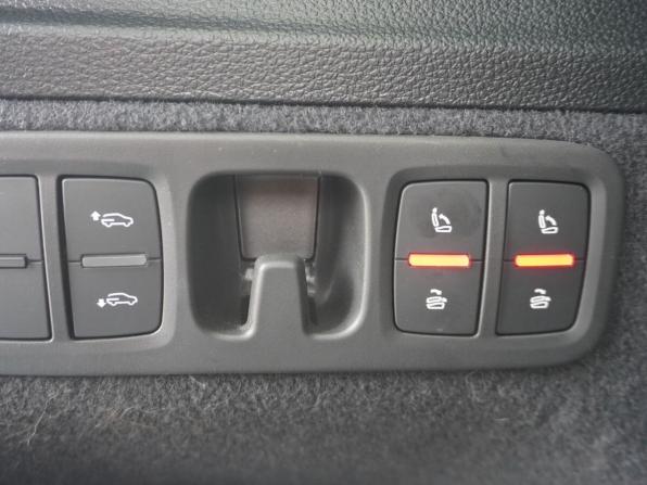Audi Q7 II (4M) Рестайлинг 2 с пробегом 2024 года, цена 11 561 000 рублей, 32916 км, внедорожник, Автокод Объявления