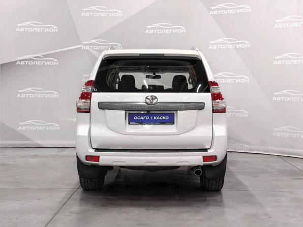 Toyota Land Cruiser Prado 150 Series Рестайлинг 1 с пробегом 2015 года, цена 3 880 000 рублей, 119747 км, внедорожник, Автокод Объявления