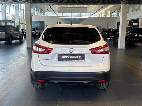 Nissan Qashqai II с пробегом 2014 года, цена 1 095 000 рублей, 317992 км, внедорожник, Автокод Объявления