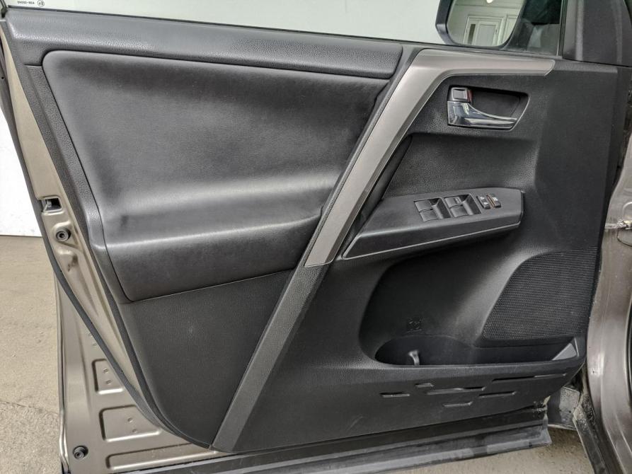 Toyota RAV4 IV (XA40) Рестайлинг Москва  - изображение 19