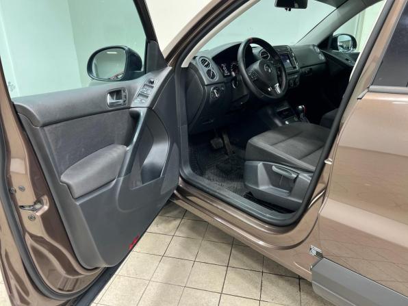 Volkswagen Tiguan I Рестайлинг с пробегом 2016 года, цена 1 545 000 рублей, 133274 км, внедорожник, Автокод Объявления