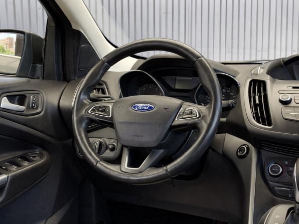 Ford Kuga II Рестайлинг с пробегом 2016 года, цена 1 647 000 рублей, 97442 км, внедорожник, Автокод Объявления