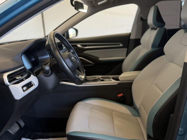 Geely Emgrand II с пробегом 2023 года, цена 1 690 000 рублей, 38310 км, седан, Автокод Объявления