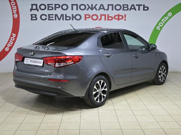 Kia Rio III Рестайлинг с пробегом 2016 года, цена 910 000 рублей, 211000 км, седан, Автокод Объявления