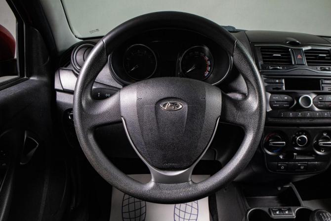 Lada (ВАЗ) Granta I Рестайлинг с пробегом 2019 года, цена 669 000 рублей, 139370 км, седан, Автокод Объявления