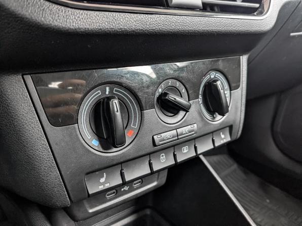Skoda Rapid II с пробегом 2021 года, цена 1 320 000 рублей, 122508 км, лифтбек, Автокод Объявления