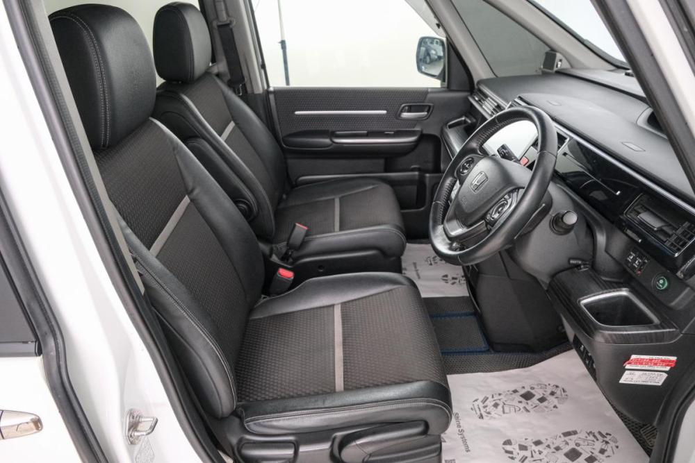 Honda Stepwgn V Красноярск  - изображение 8