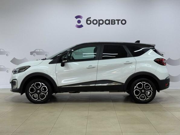 Renault Kaptur I Рестайлинг с пробегом 2021 года, цена 1 949 000 рублей, 44921 км, внедорожник, Автокод Объявления
