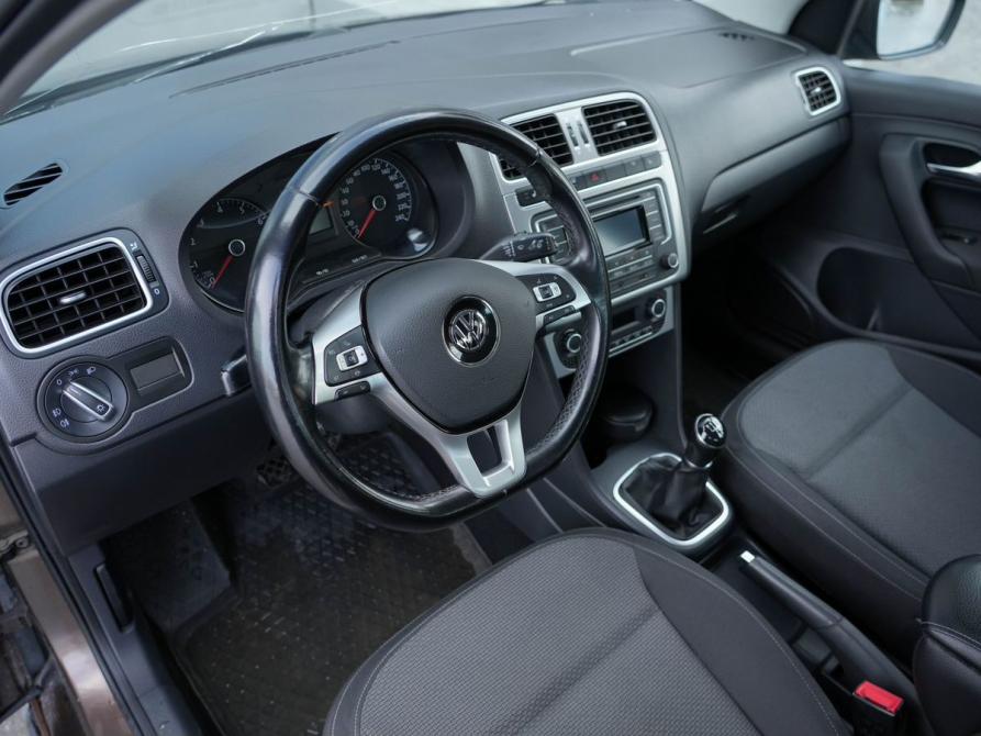 Volkswagen Polo V Рестайлинг Новосибирск  - изображение 10