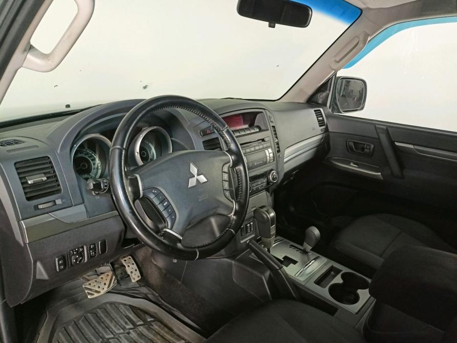 Mitsubishi Pajero IV Рестайлинг 1 Архангельск  - изображение 12