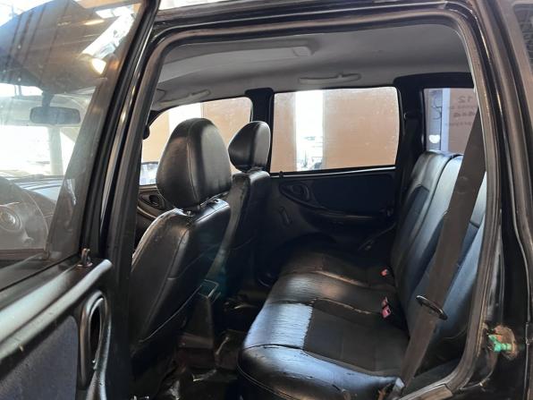 Chevrolet Niva I Рестайлинг с пробегом 2011 года, цена 270 000 рублей, 266856 км, внедорожник, Автокод Объявления