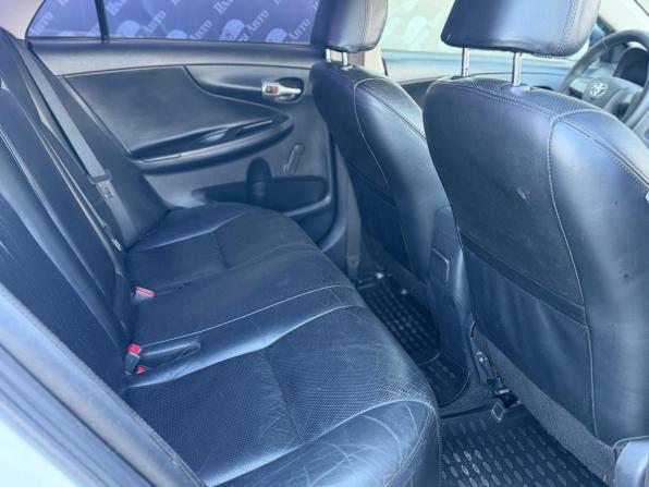 Toyota Corolla X (E140 E150) Рестайлинг с пробегом 2011 года, цена 900 000 рублей, 215000 км, седан, Автокод Объявления