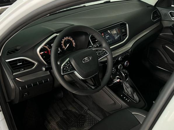 Lada (ВАЗ) Vesta I Рестайлинг (NG) с пробегом 2024 года, цена 1 435 000 рублей, 31100 км, универсал, Автокод Объявления