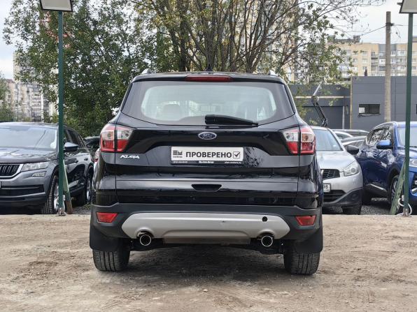 Ford Kuga II Рестайлинг с пробегом 2018 года, цена 1 569 000 рублей, 172200 км, внедорожник, Автокод Объявления