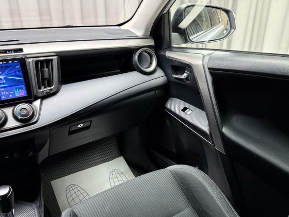 Toyota RAV4 IV (XA40) с пробегом 2015 года, цена 1 749 000 рублей, 192401 км, внедорожник, Автокод Объявления