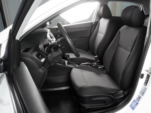 Hyundai Solaris II с пробегом 2017 года, цена 1 259 000 рублей, 115796 км, седан, Автокод Объявления