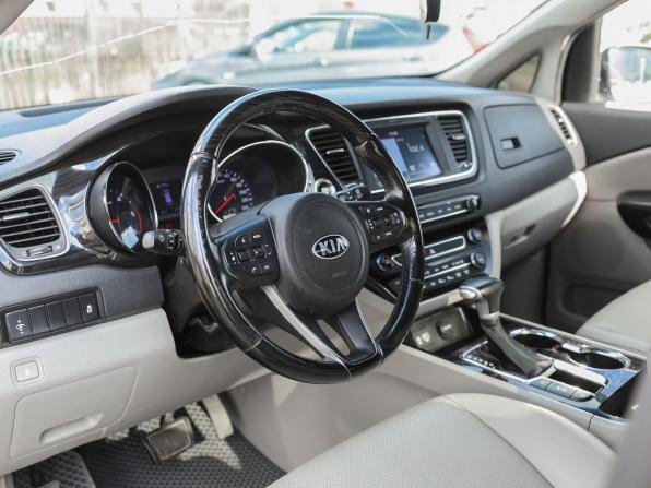 Kia Carnival III с пробегом 2019 года, цена 2 600 000 рублей, 141263 км, минивэн, Автокод Объявления