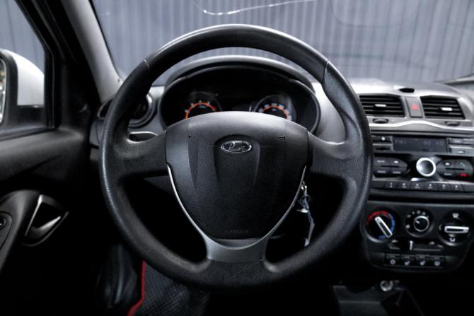 Lada (ВАЗ) Granta I Рестайлинг с пробегом 2020 года, цена 549 000 рублей, 176921 км, седан, Автокод Объявления