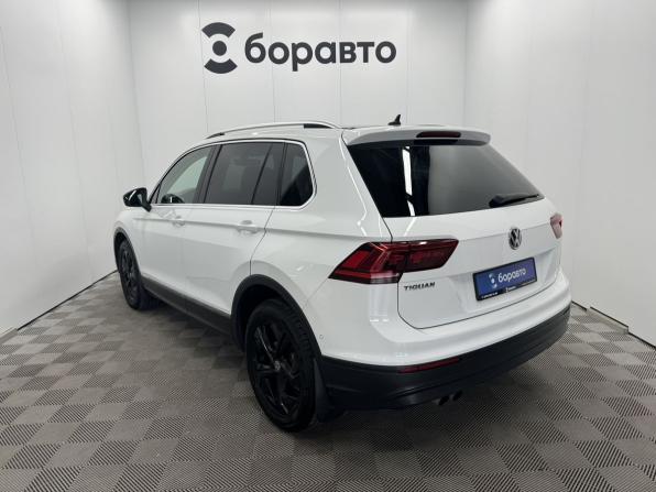 Volkswagen Tiguan II с пробегом 2018 года, цена 2 100 000 рублей, 167542 км, внедорожник, Автокод Объявления